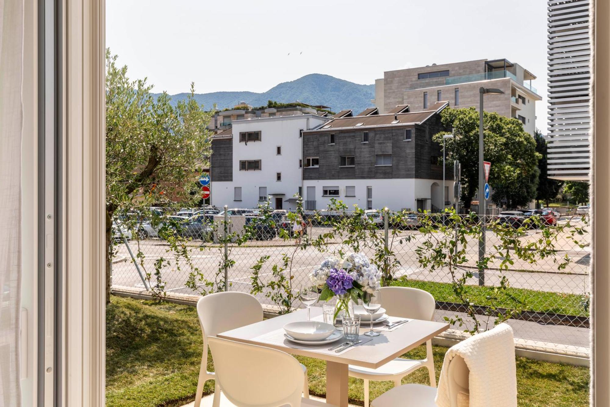 Regalia Suites - Free Parking Lugano Buitenkant foto
