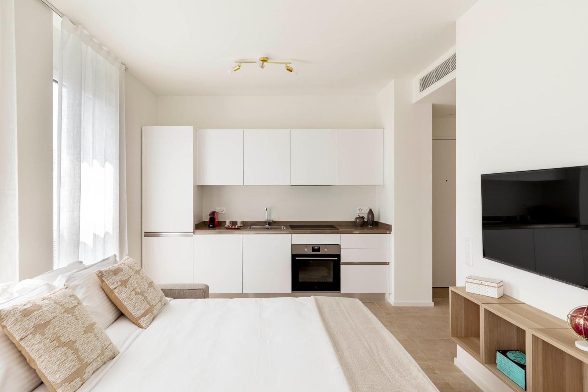 Regalia Suites - Free Parking Lugano Buitenkant foto