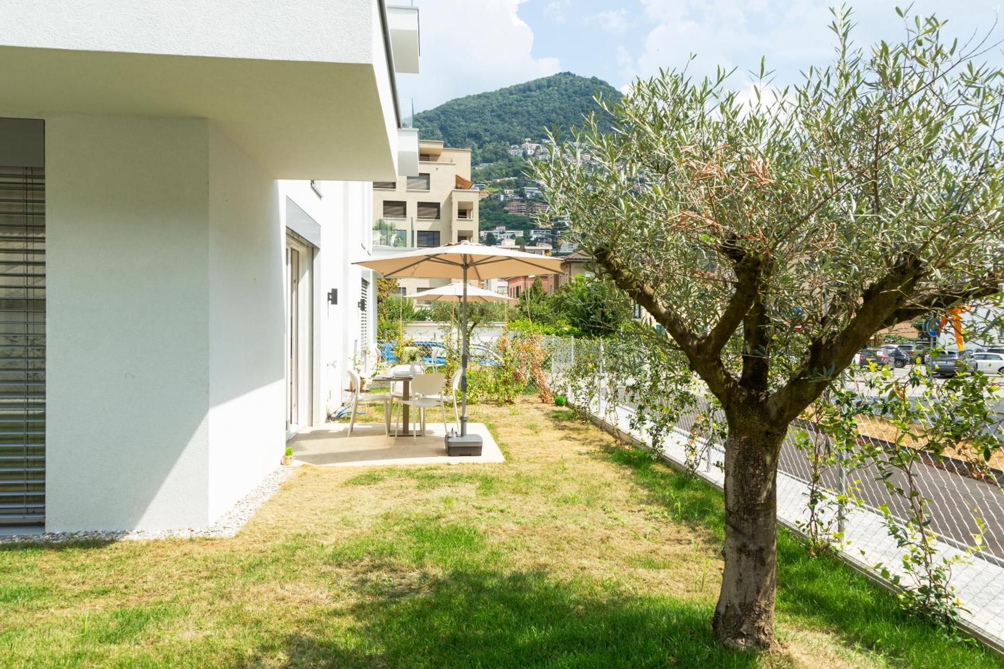 Regalia Suites - Free Parking Lugano Buitenkant foto