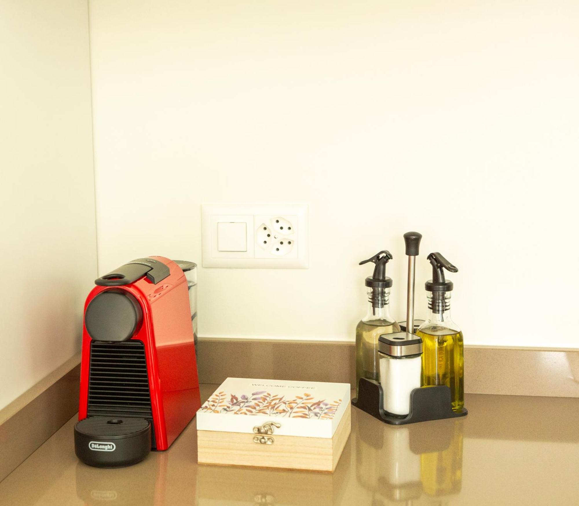 Regalia Suites - Free Parking Lugano Kamer foto